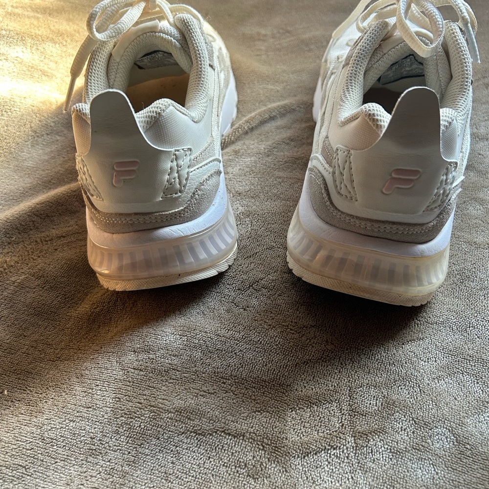 Fila - Picture 5 of 7